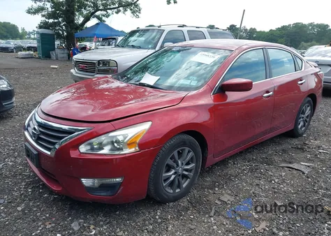 2015 Nissan Altima 2.5 S z USA, uszkodzony, nr VIN 1N4AL3AP3FC461604